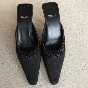 VERA WANG HEELS